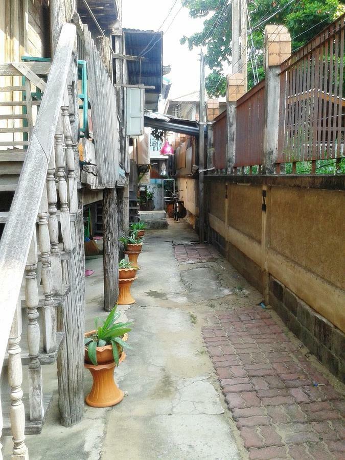 Ray Nu Guest House Phra Nakhon Si Ayutthaya Exterior foto